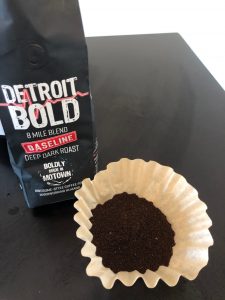 use a coffee filter to make a Detroit-Style coffee bag